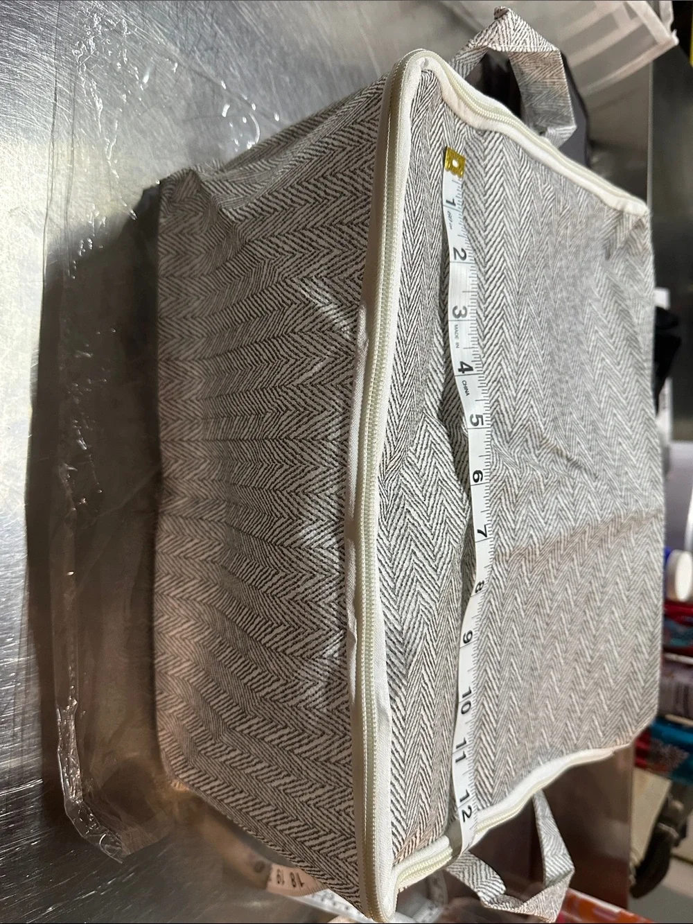 STORAGE Neutral Herringbone Zip Tote Bags.